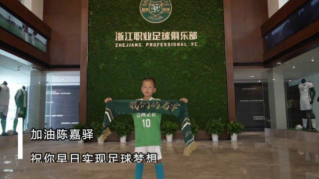嫩草影院在线播放